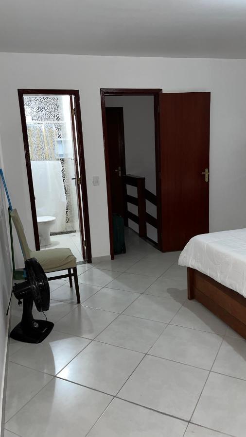 Casa Confortavel A 5Min A Pe Da Praia Cabo Frio Exteriör bild